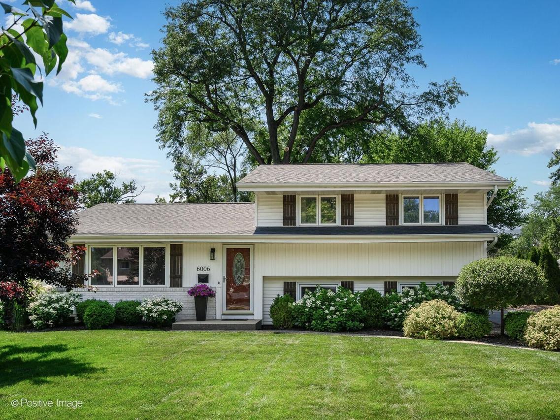 6006 Osage Ave., Downers Grove, IL 60516