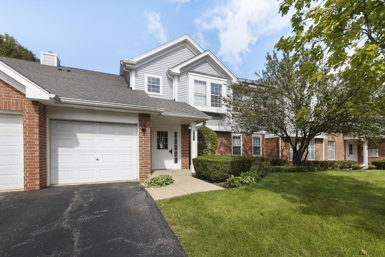 1412 W Crane St. #14114, Arlington Heights, IL 60004