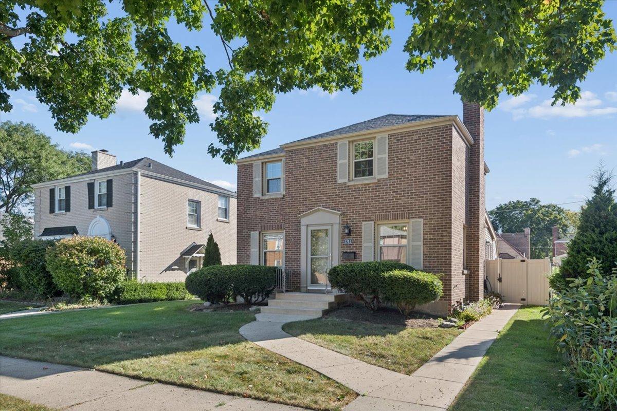 1741 N 76th Ct., Elmwood Park, IL 60707