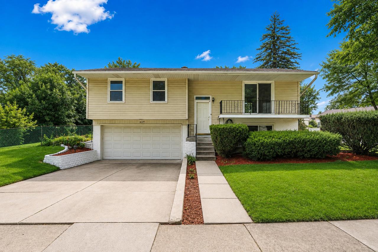 669 White Pine Rd., Buffalo Grove, IL 60089