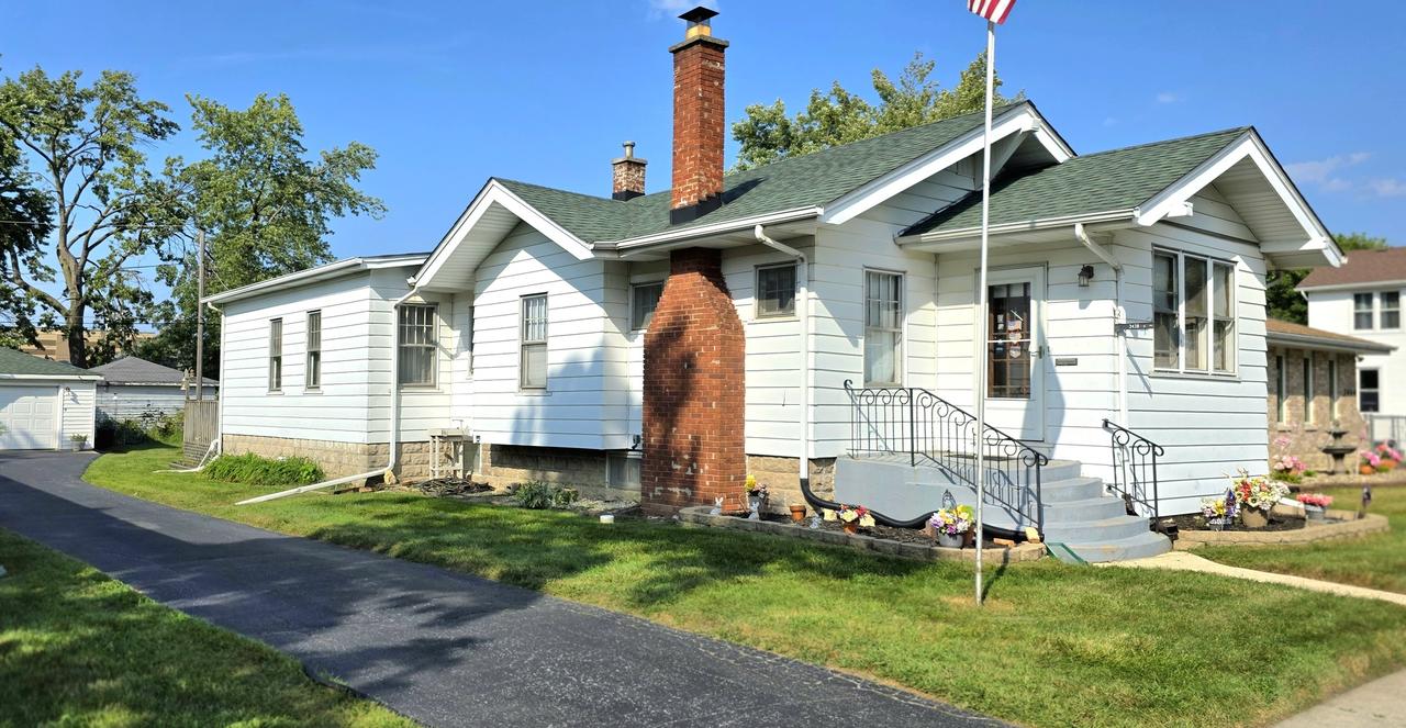 3438 Monroe St., Lansing, IL 60438