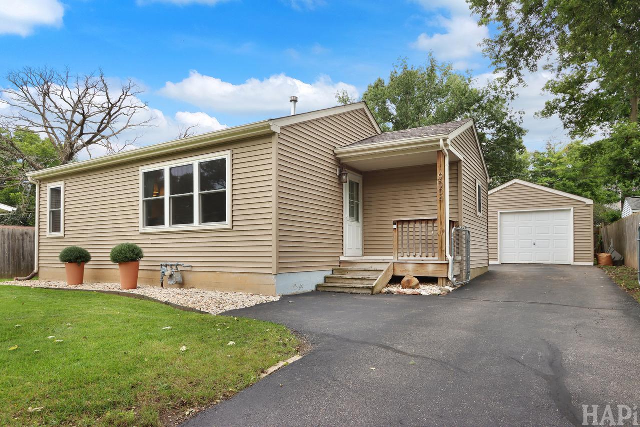 9004 Shady Ln., Wonder Lake, IL 60097