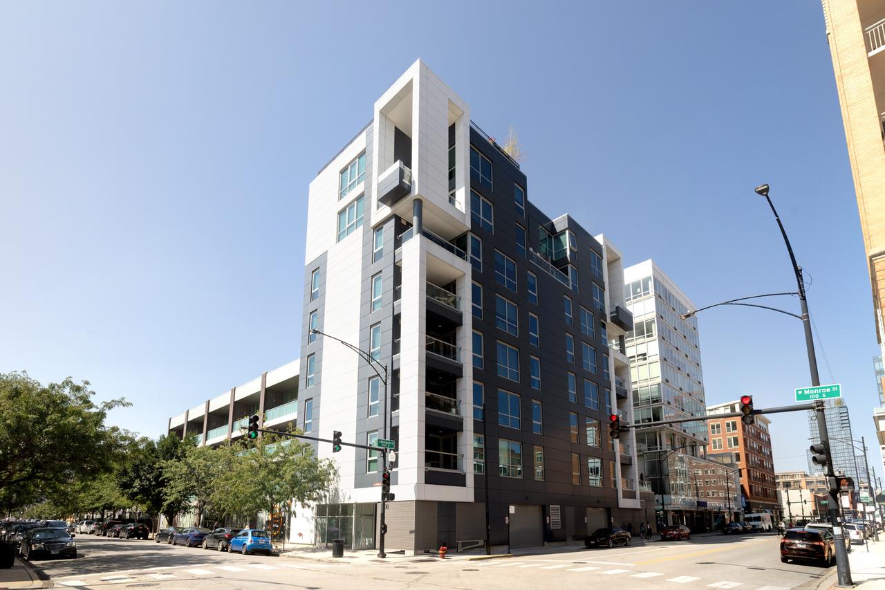 1000 W Monroe St. #201, Chicago, IL 60607
