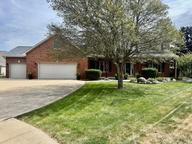 126 Parkside Ct., Oglesby, IL 61348