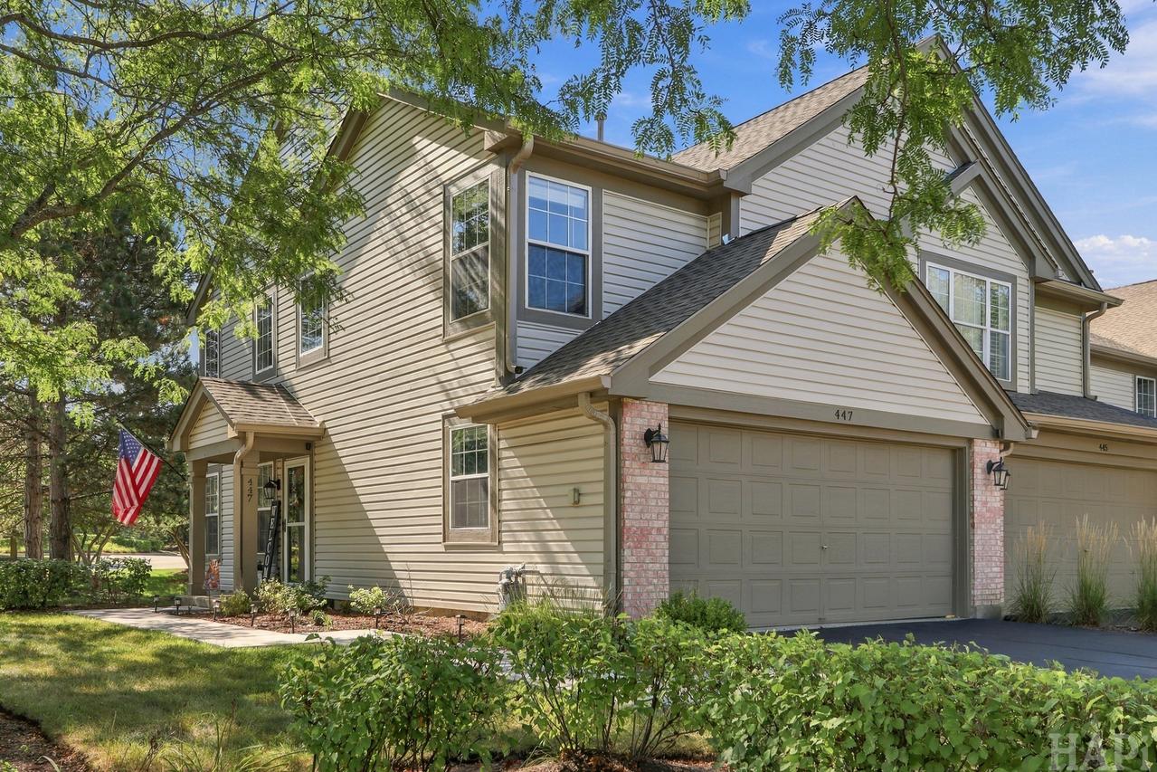 447 Ashwood Ct., Lindenhurst, IL 60046