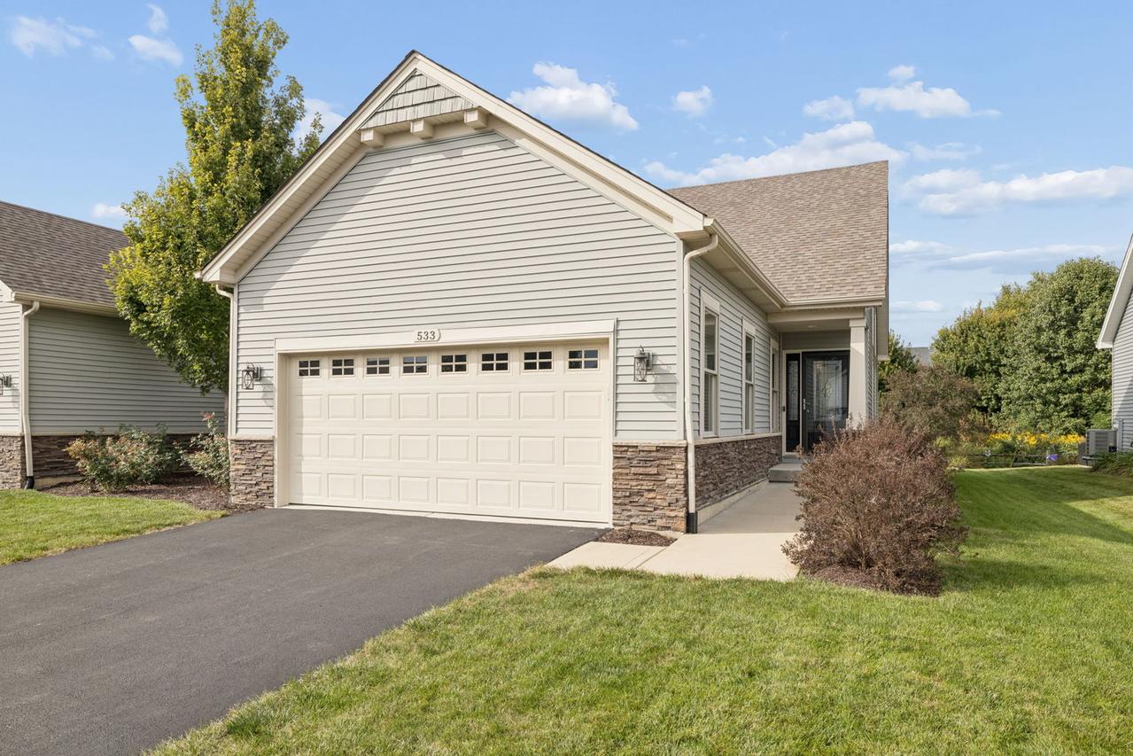 533 Sudbury Cir., Oswego, IL 60543