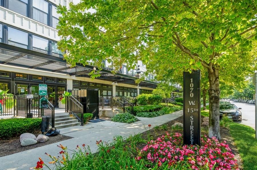 1070 W 15th St. #113, Chicago, IL 60608