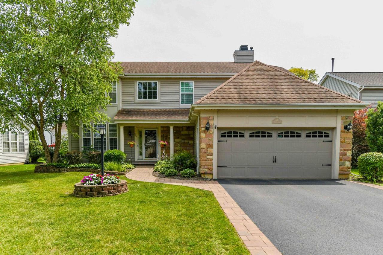 687 E Lenox Ln., Palatine, IL 60074
