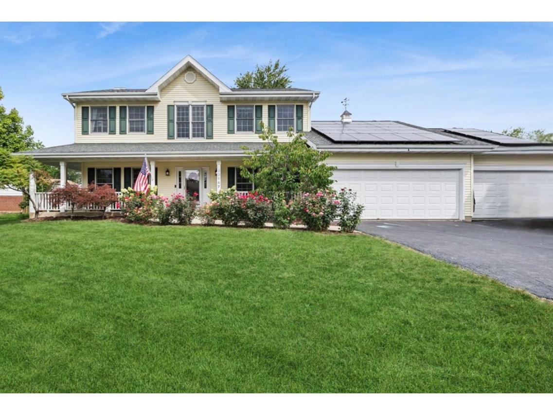 33147 N Lake Shore Dr., Grayslake, IL 60030