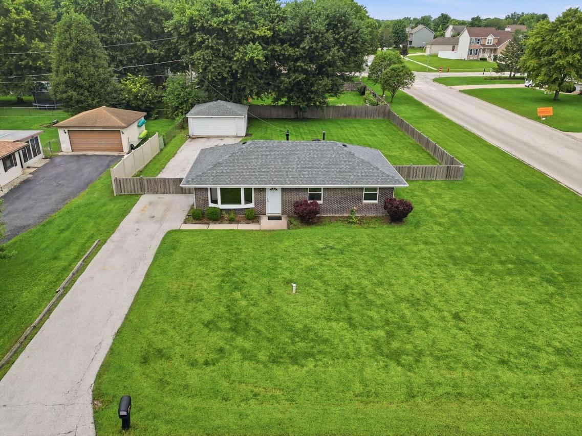 16306 S Ellna Ct., Plainfield, IL 60586