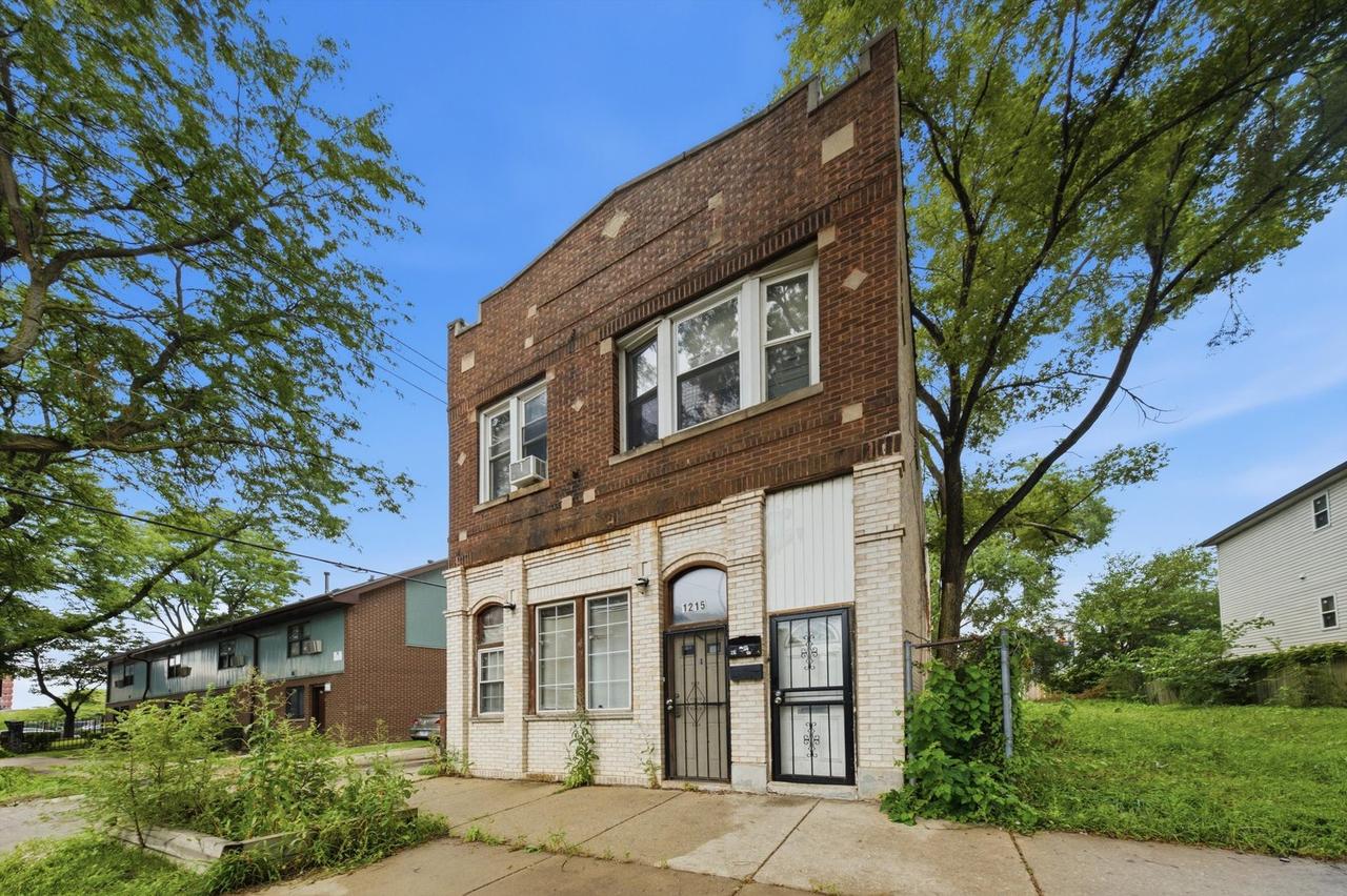 1215 S Spaulding Ave., Chicago, IL 60623