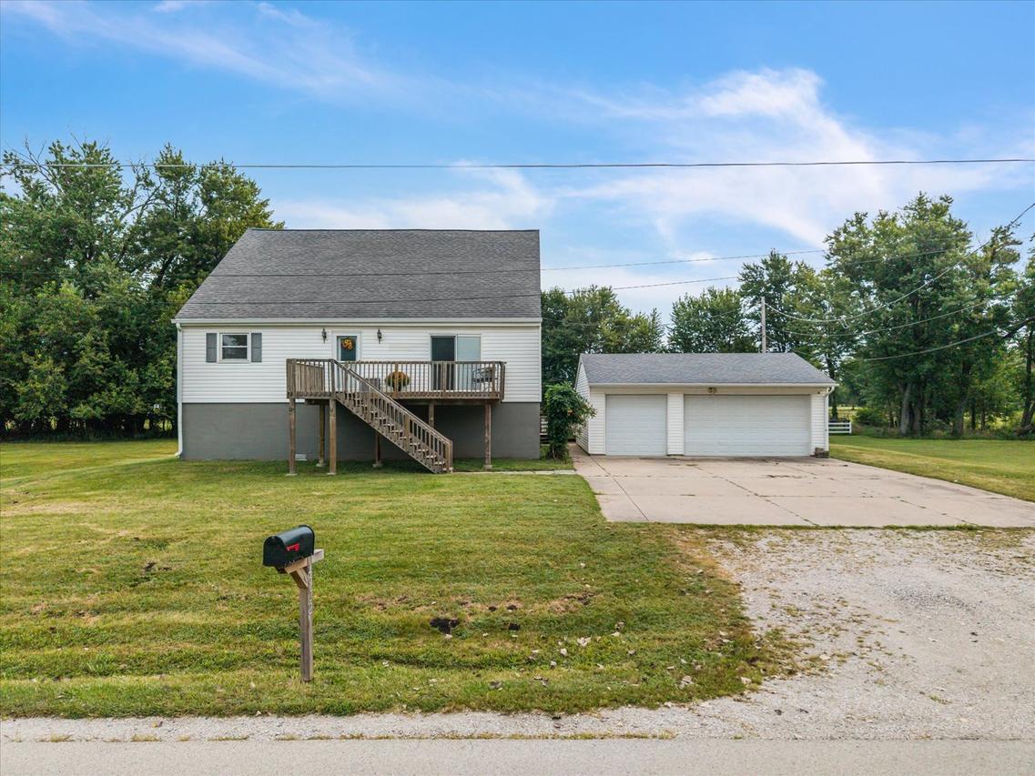 4922 36th St., Moline, IL 61265