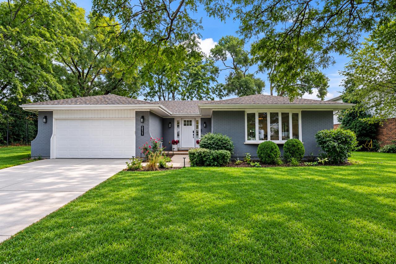 211 S Leonard Ln., Arlington Heights, IL 60005