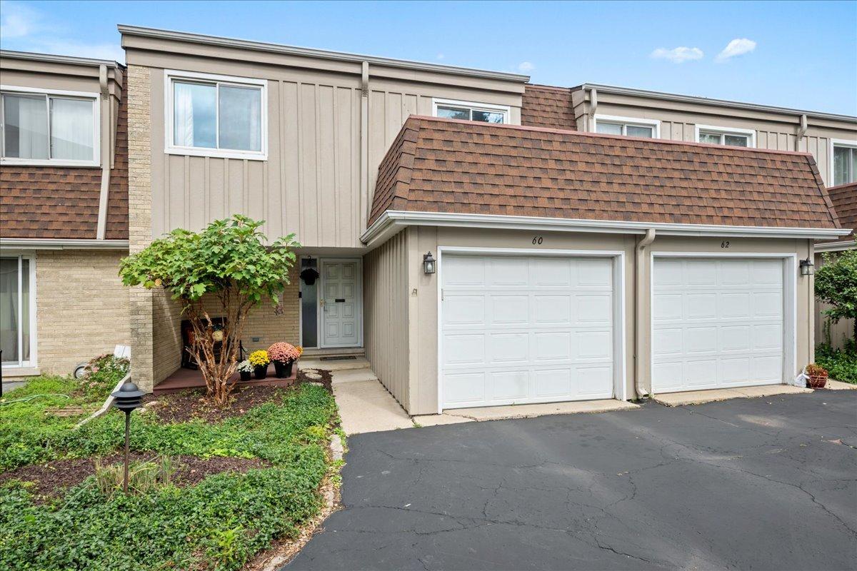 60 N Park Blvd., Glen Ellyn, IL 60137