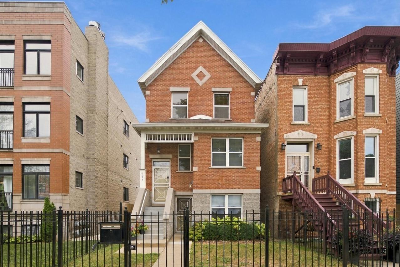 631 E Bowen Ave., Chicago, IL 60653