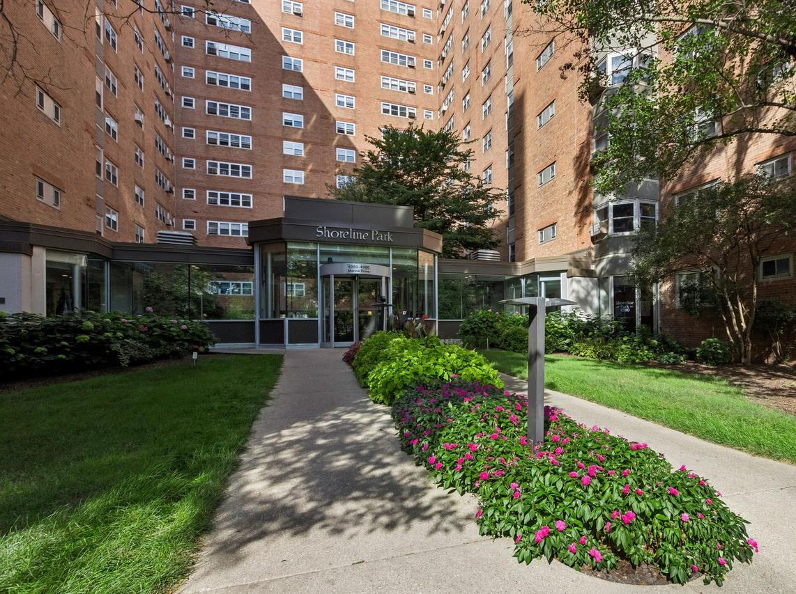 4970 N Marine Dr. #321, Chicago, IL 60640