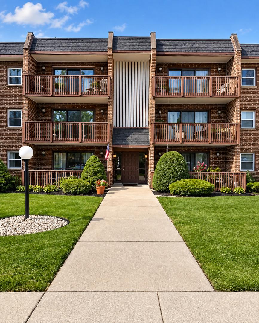 3710 215th St. #303, Matteson, IL 60443