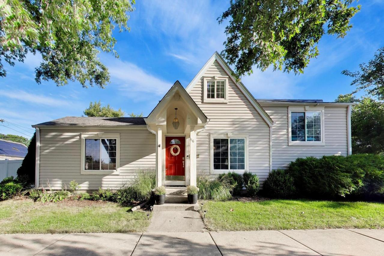 116 E Grove St., Lombard, IL 60148