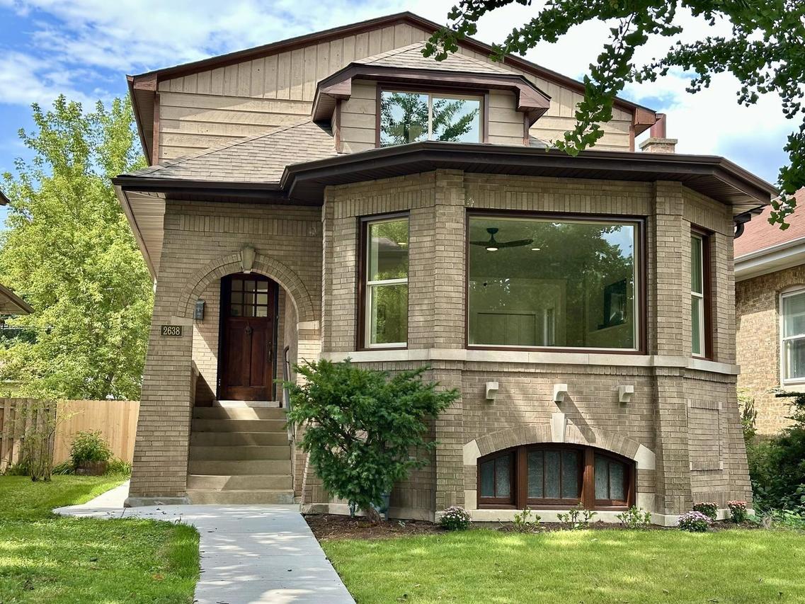 2638 Central Park Ave., Evanston, IL 60201