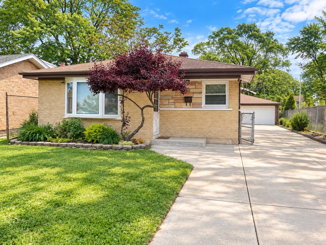 12409 44th Ct., Alsip, IL 60803