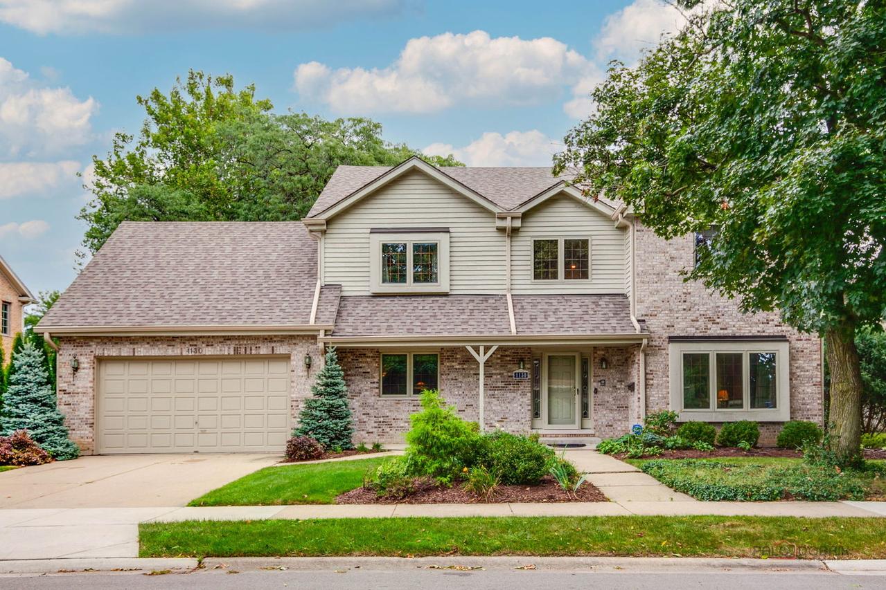 1130 New Trier Ct., Wilmette, IL 60091