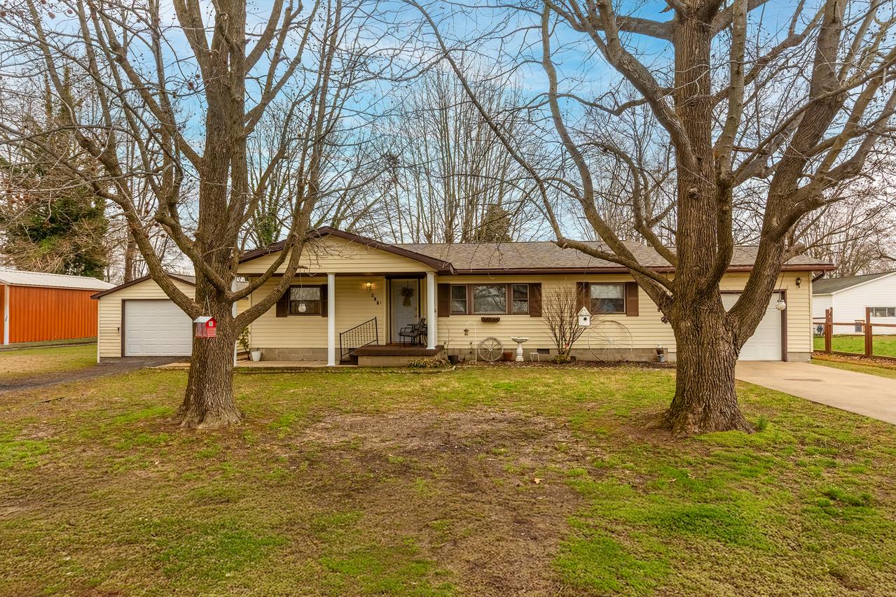 407 N Sims St., Royalton, IL 62983