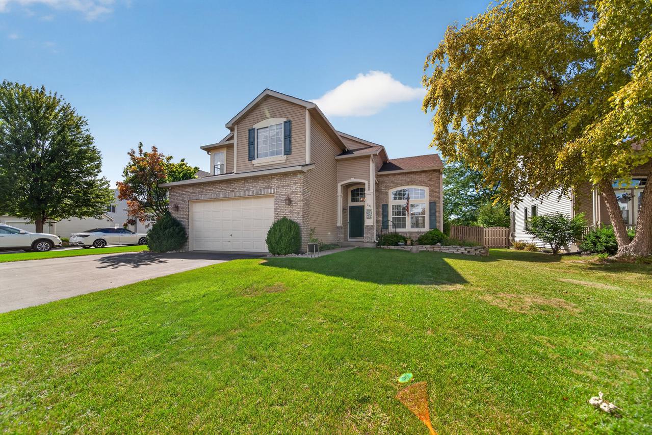 251 Winslow Way, Lake In The Hills, IL 60156