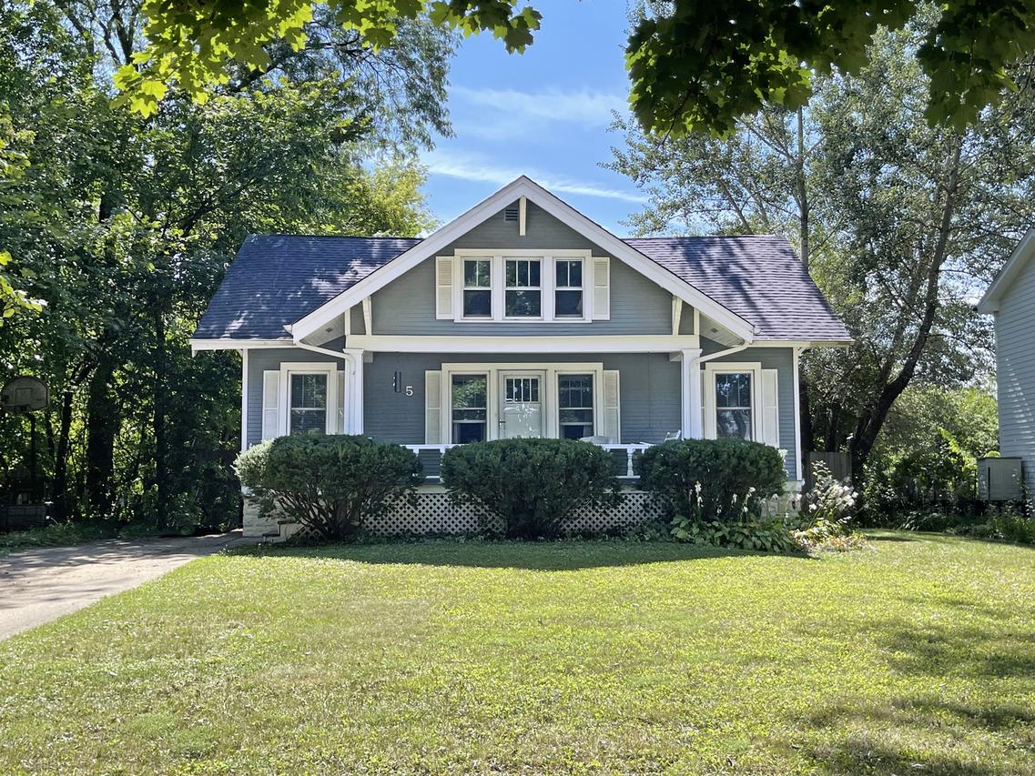 25 2nd St., Downers Grove, IL 60515