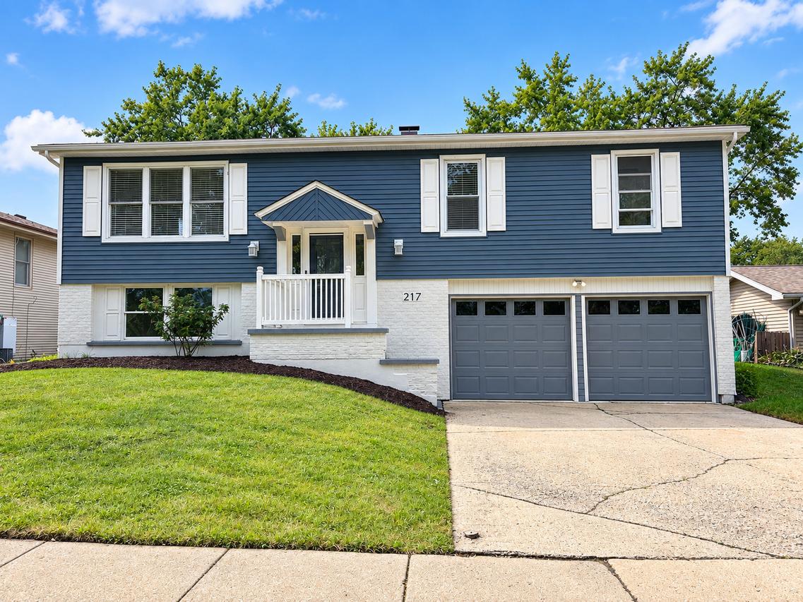 217 N Schmidt Rd., Bolingbrook, IL 60440