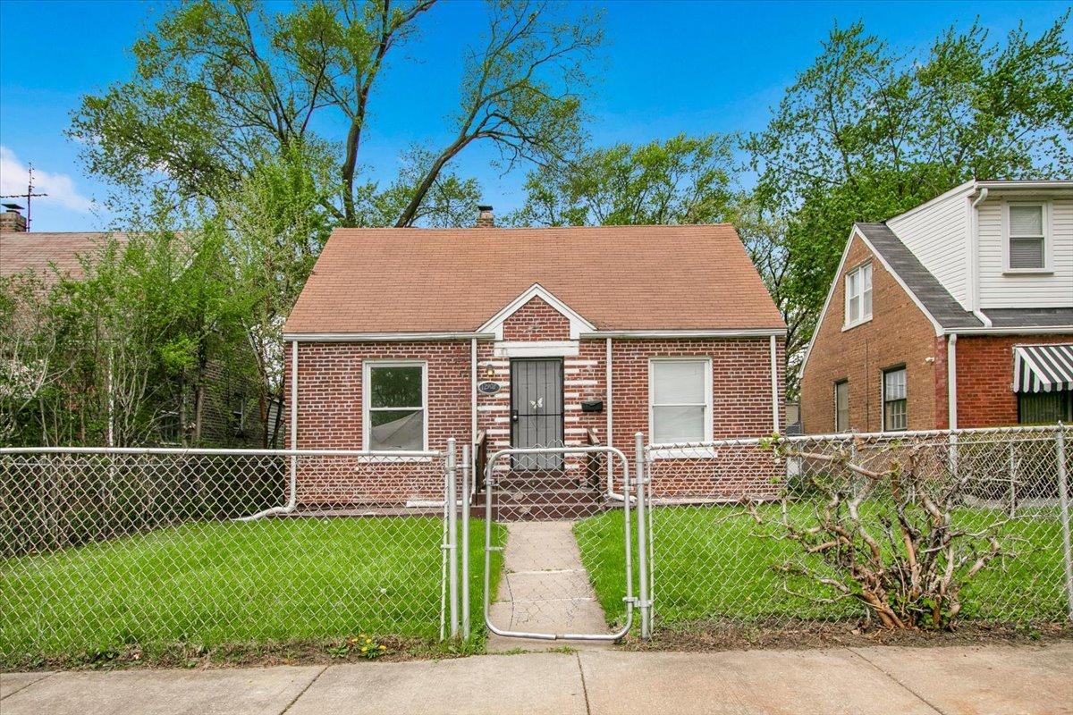 12908 S Wallace St., Chicago, IL 60628
