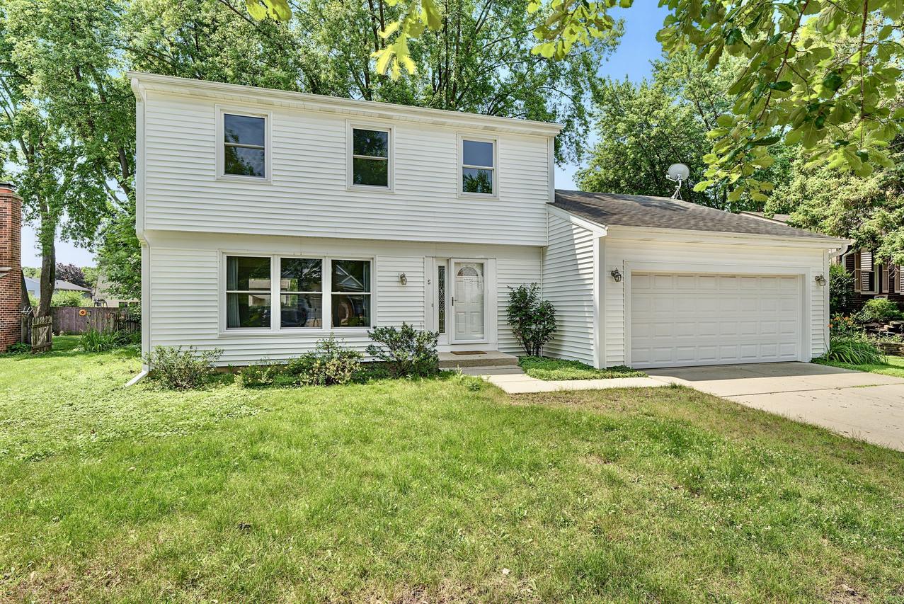 5 Keswick Ln., Vernon Hills, IL 60061