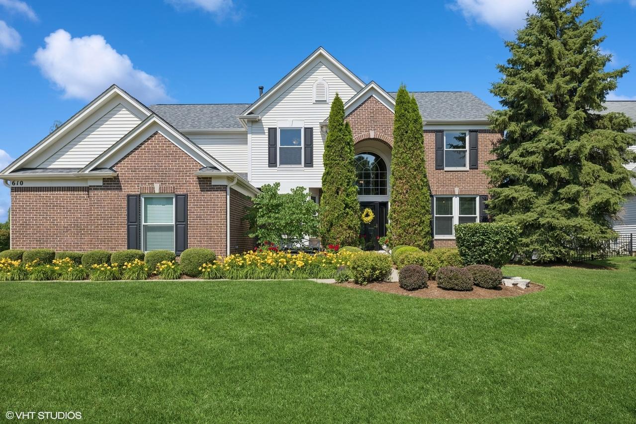 610 Woods Creek Ln., Algonquin, IL 60102