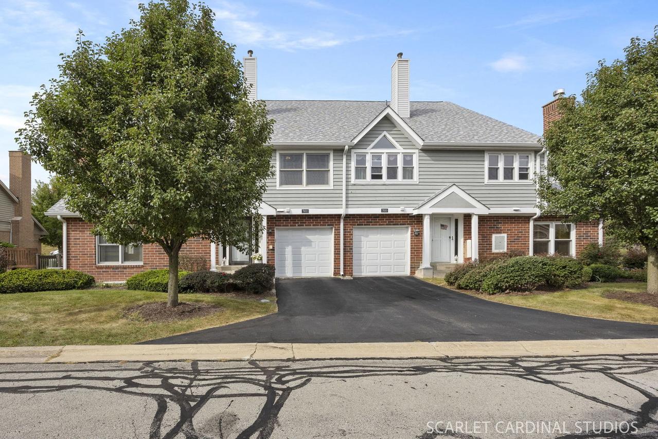 7932 Stewart Dr., Darien, IL 60561