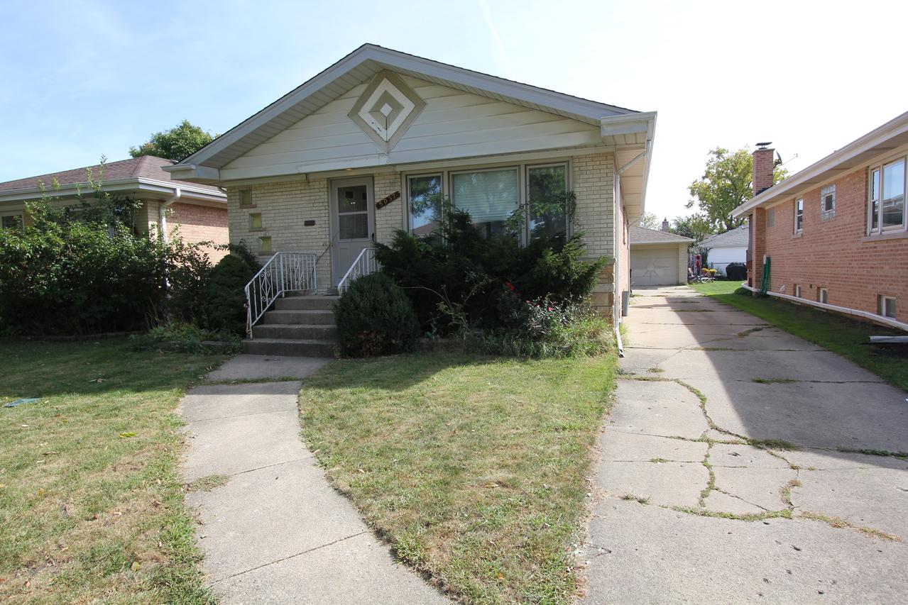 5037 N Ridgewood Ave., Norridge, IL 60706