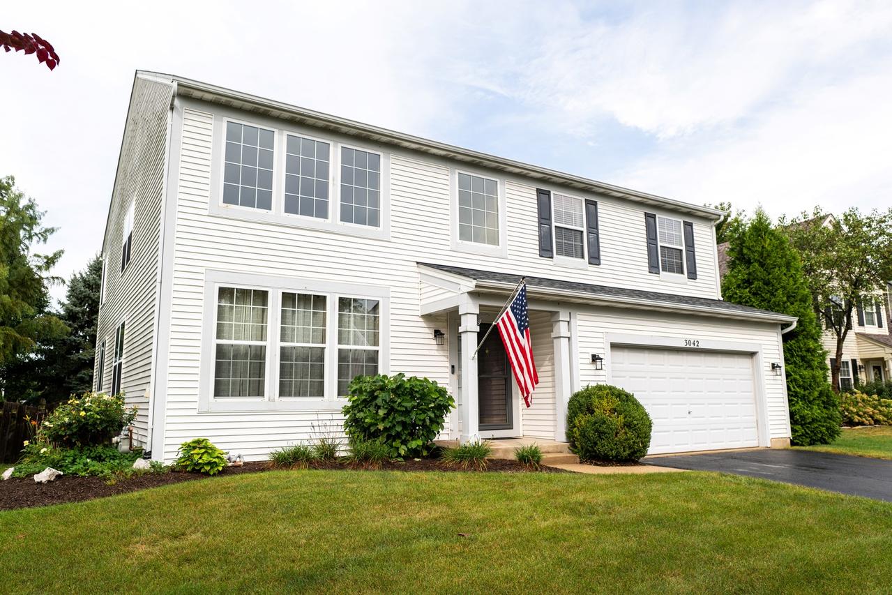 3042 Shetland Ln., Montgomery, IL 60538