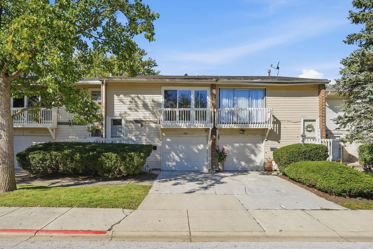 1326 Elder Dr., Aurora, IL 60506