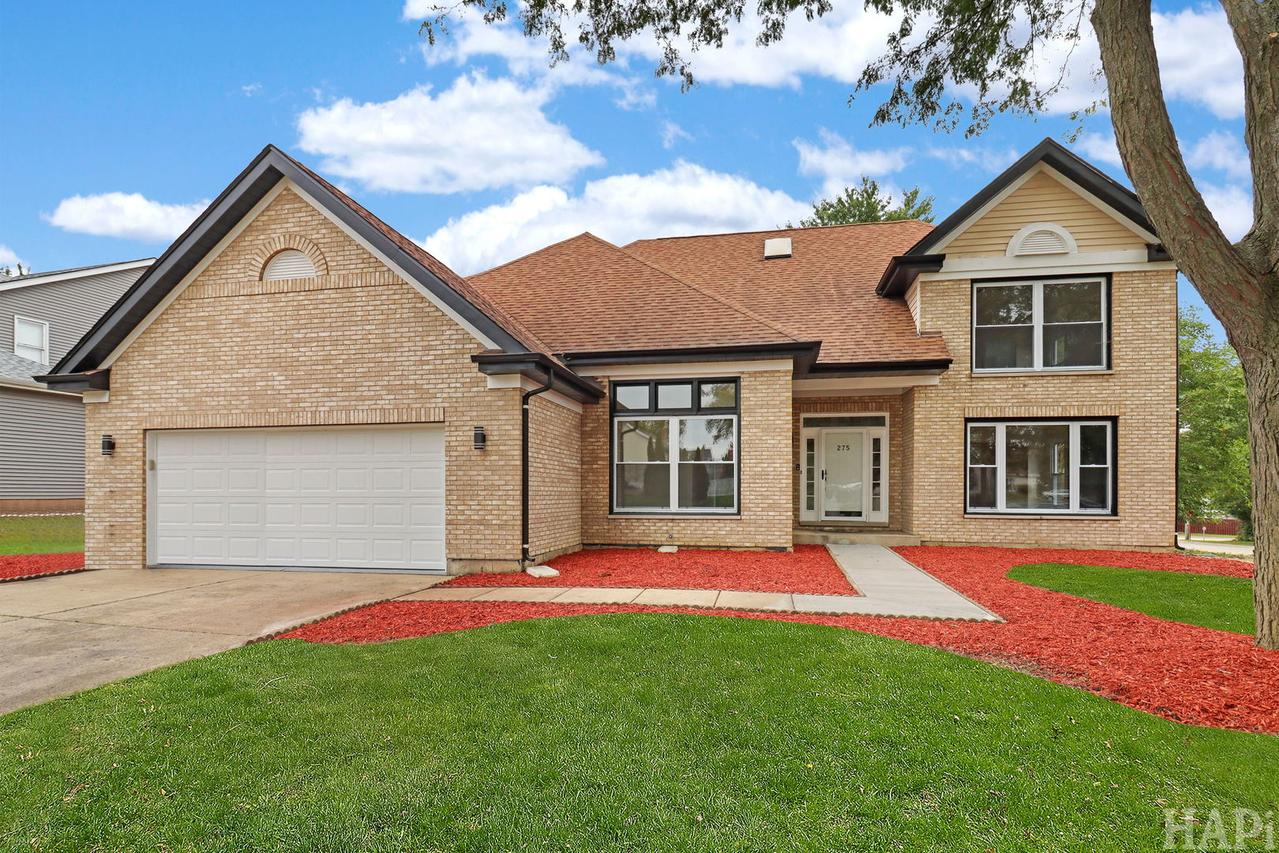 275 Farmhill Dr., Algonquin, IL 60102