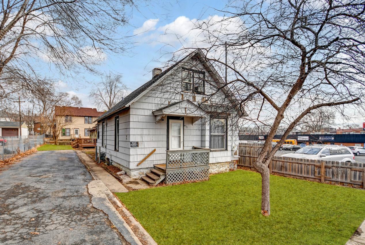 417 W Jefferson St., Joliet, IL 60435