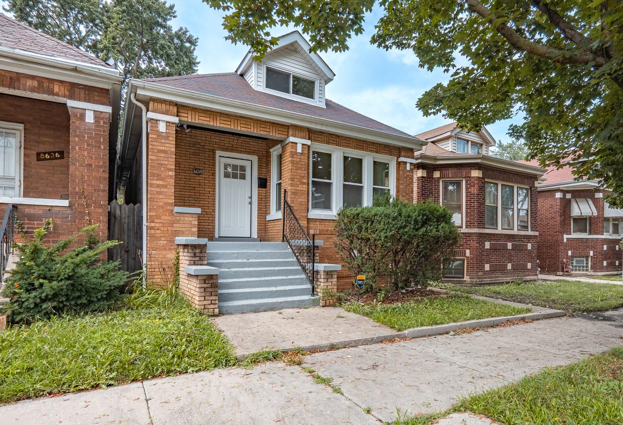 8634 S Laflin St., Chicago, IL 60620