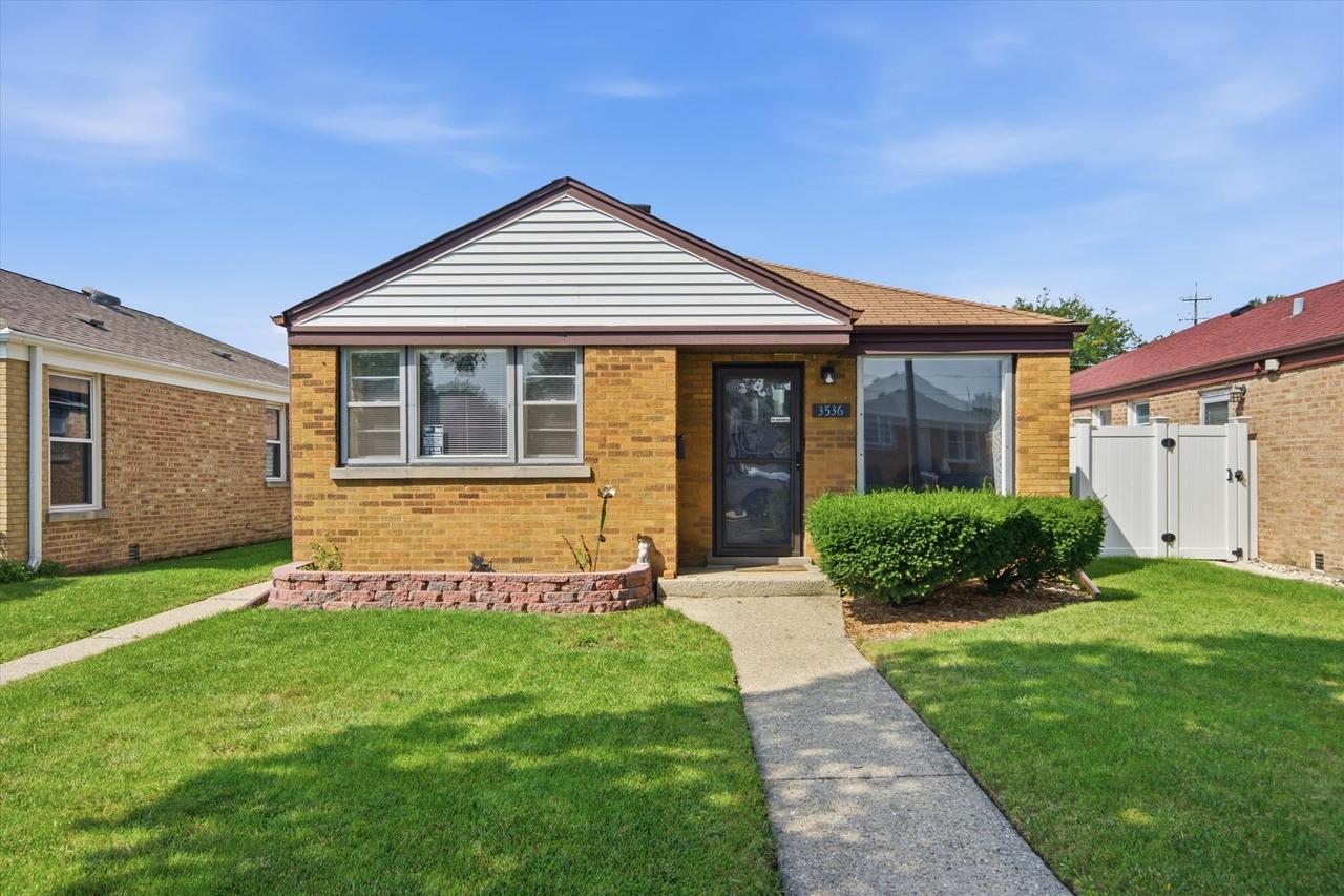 3536 Ernst St., Franklin Park, IL 60131