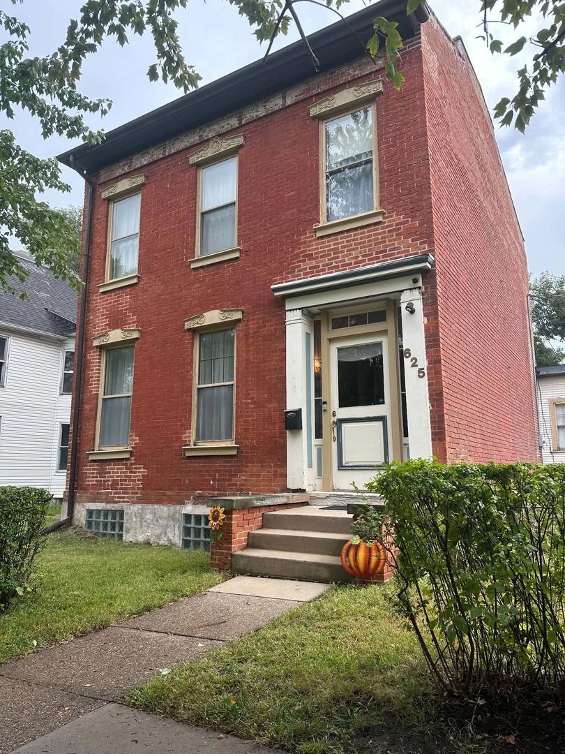 625 23rd St., Rock Island, IL 61201