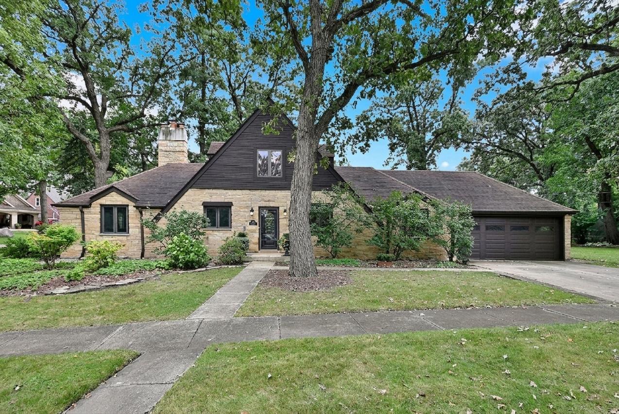 478 S Hampshire Ave., Elmhurst, IL 60126