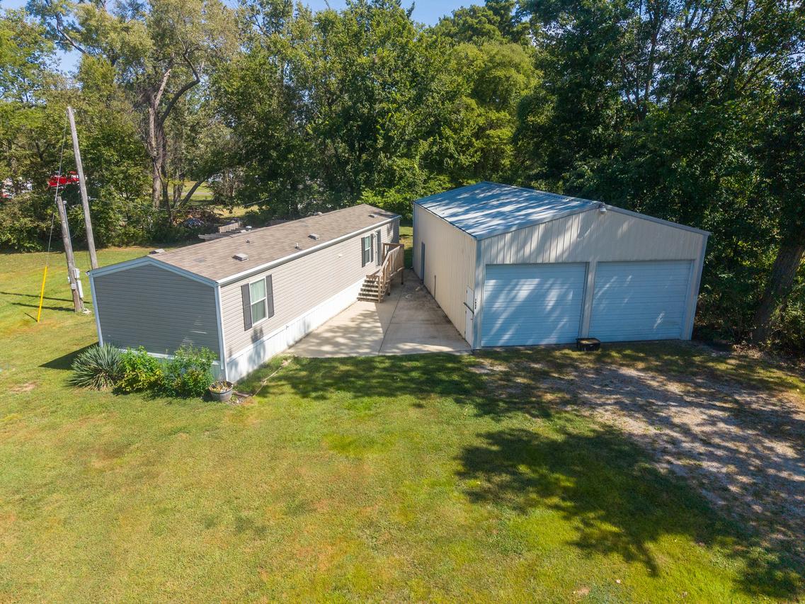 1205 N Gary St., Centralia, IL 62801