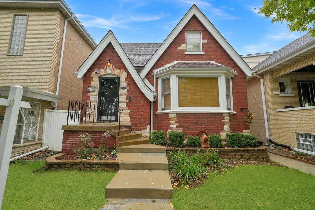 4805 S Kedvale Ave., Chicago, IL 60632