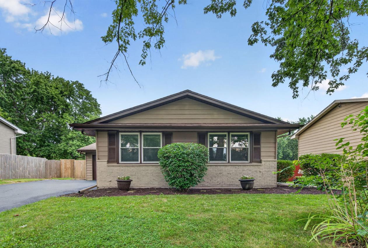 2018 Jackson Branch Dr., New Lenox, IL 60451