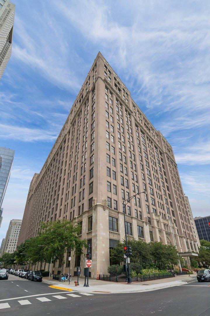 680 N Lake Shore Dr. #317, Chicago, IL 60611