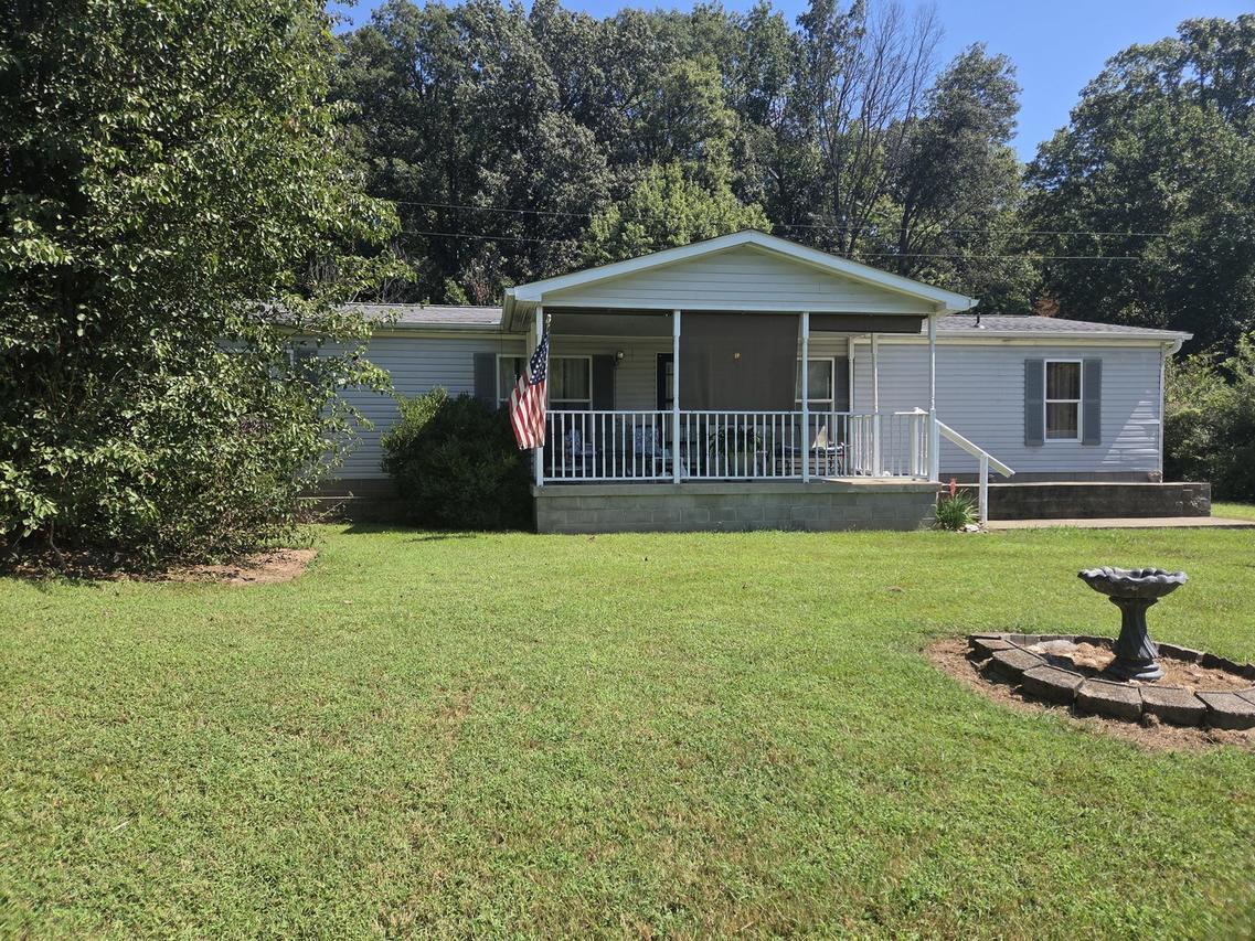 22805 West St., Thebes, IL 62990
