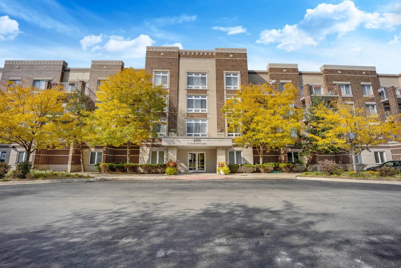 6759 W Forest Preserve Ave. #306, Chicago, IL 60634