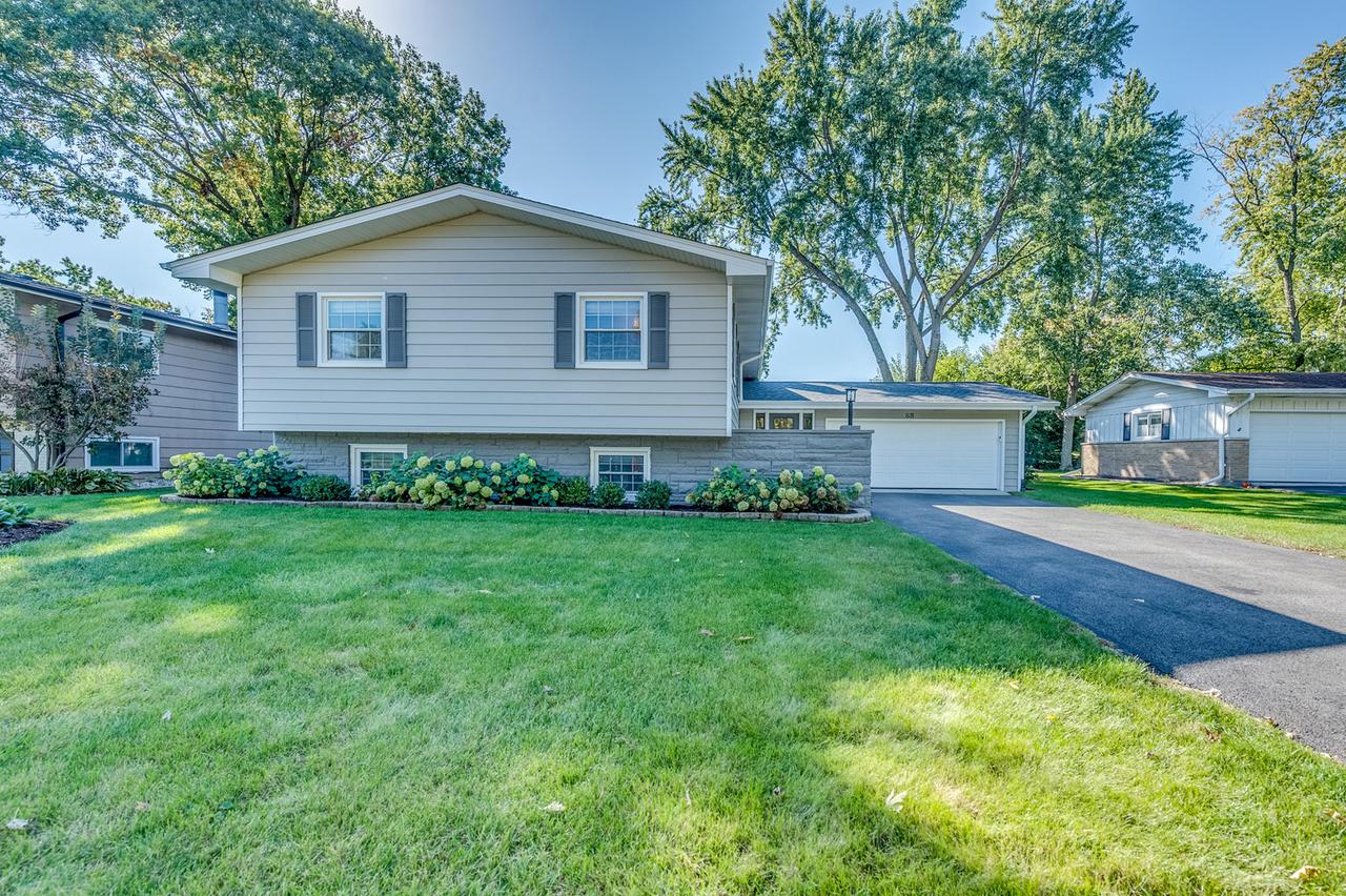 631 Smith Rd., Lisle, IL 60532