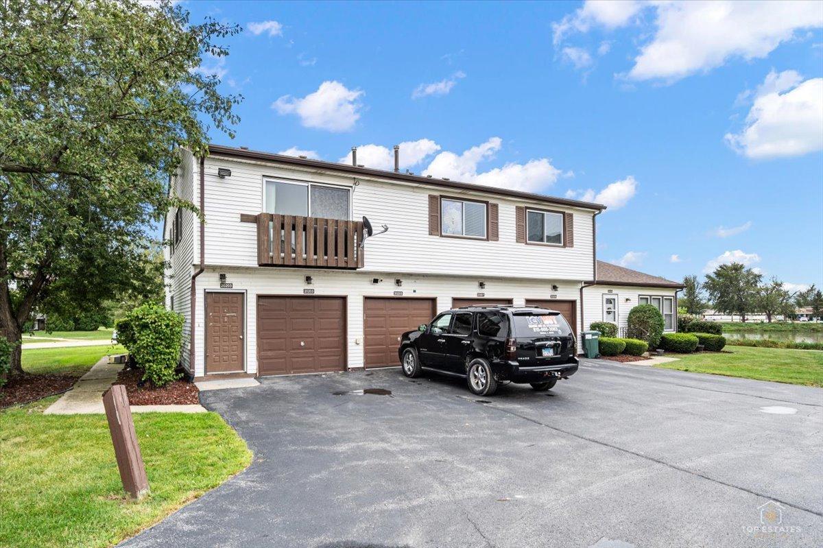 20203 S Fairwood Ct. #D, Frankfort, IL 60423